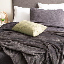Load image into Gallery viewer, Renee Taylor Plush Ultra Soft Velvet Blanket - Graphite