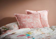 Load image into Gallery viewer, Logan & Mason European Pillowcase - Lowanna White