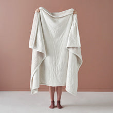 Load image into Gallery viewer, Linen House Bray Throw - Ivory