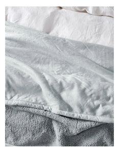 Linen House Sena Blanket - Silver